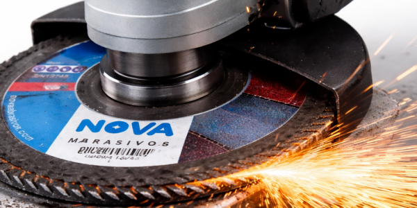 Las técnicas de desbaste con discos de Nova Abrasivos 